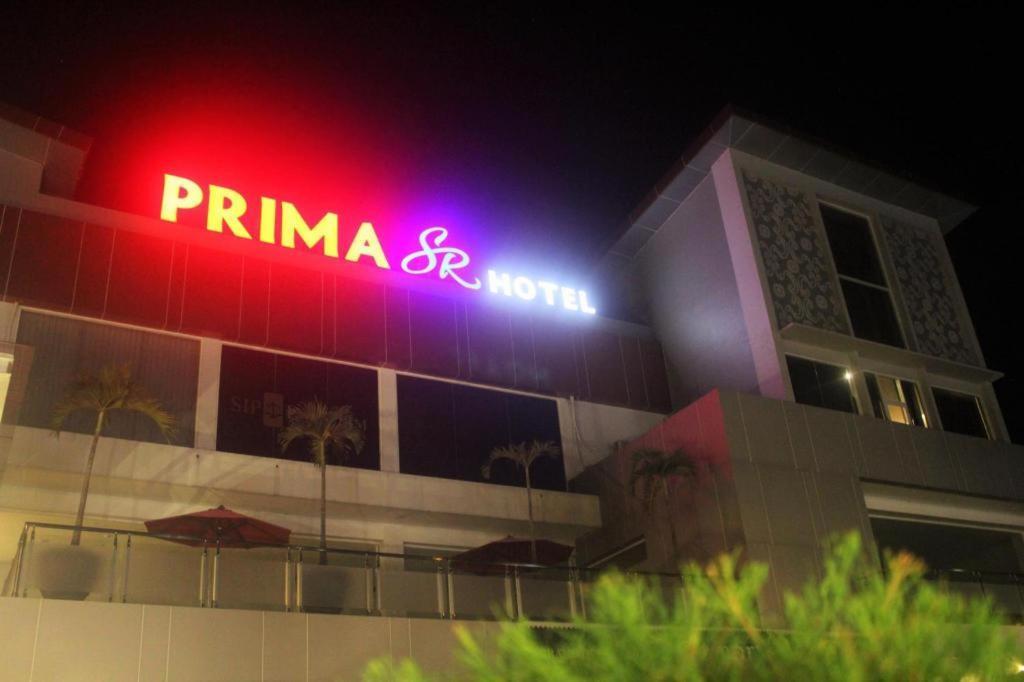 Prima SR Hotel y Convention Sleman  Exterior foto