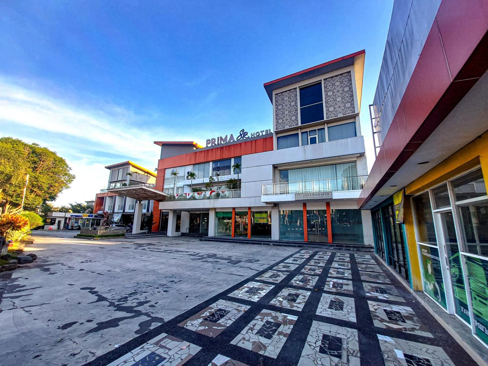 Prima SR Hotel y Convention Sleman  Exterior foto