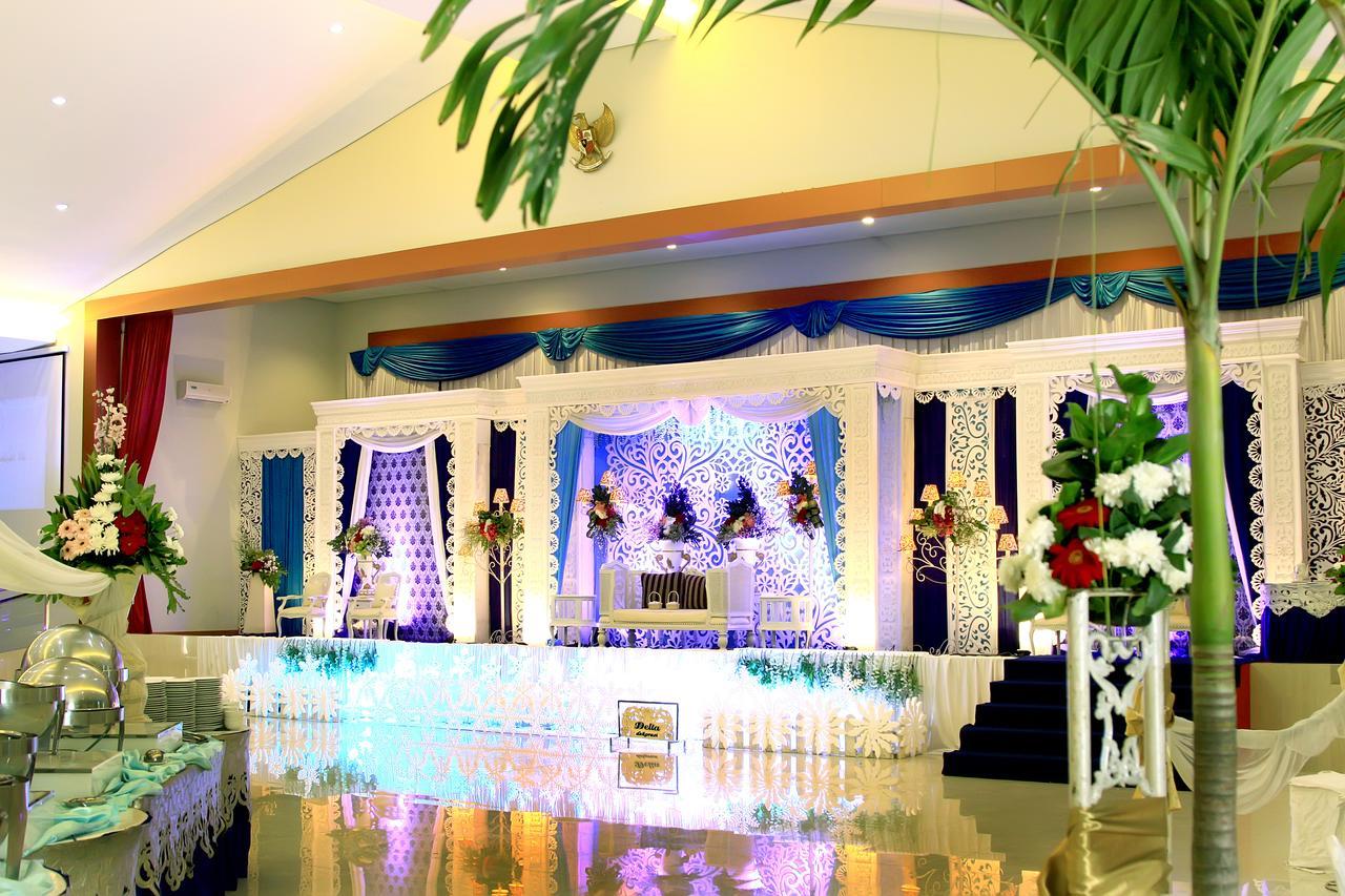 Prima SR Hotel y Convention Sleman  Exterior foto